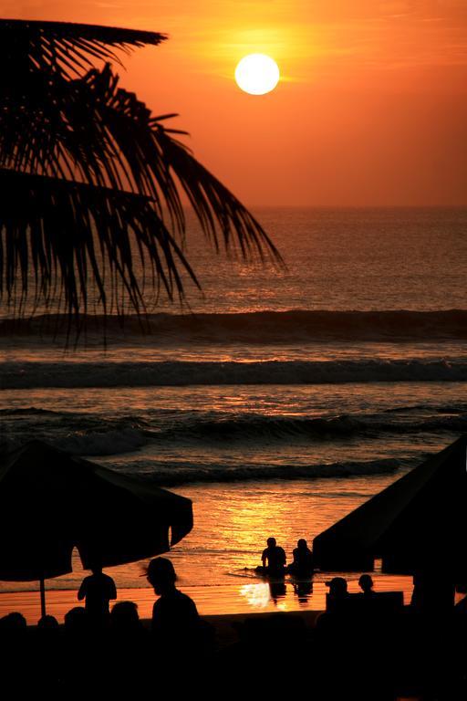 Legian Beach Villas Exterior foto